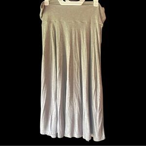 Lock and Love Women's Solid Ombre Lightweight Flare Midi Pull On Closure Skirt